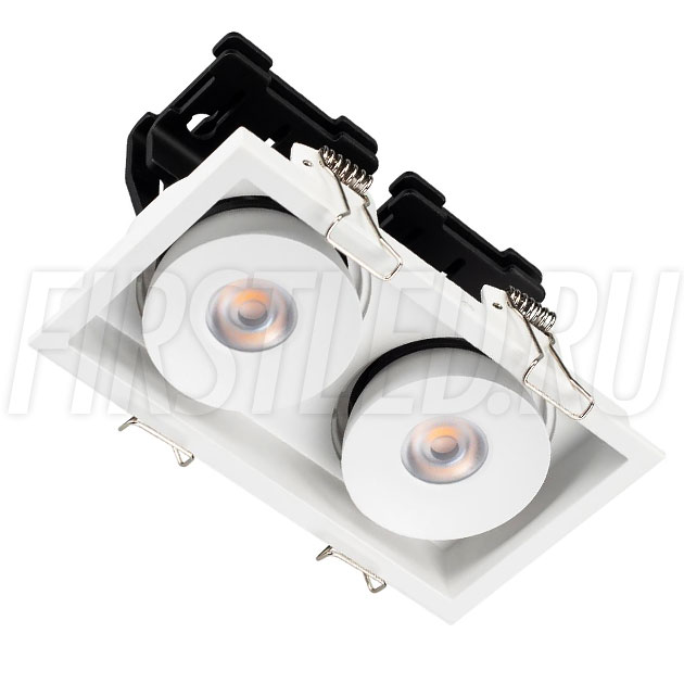 Двойной встраиваемый светодиодный светильник SIMPLE S 2x9W в белом корпусе